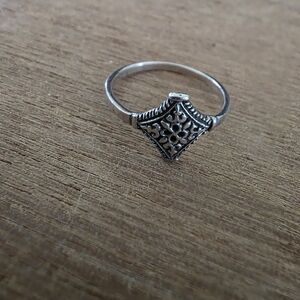 Sterling Silver Ornate Victorian Style Filigree Ring